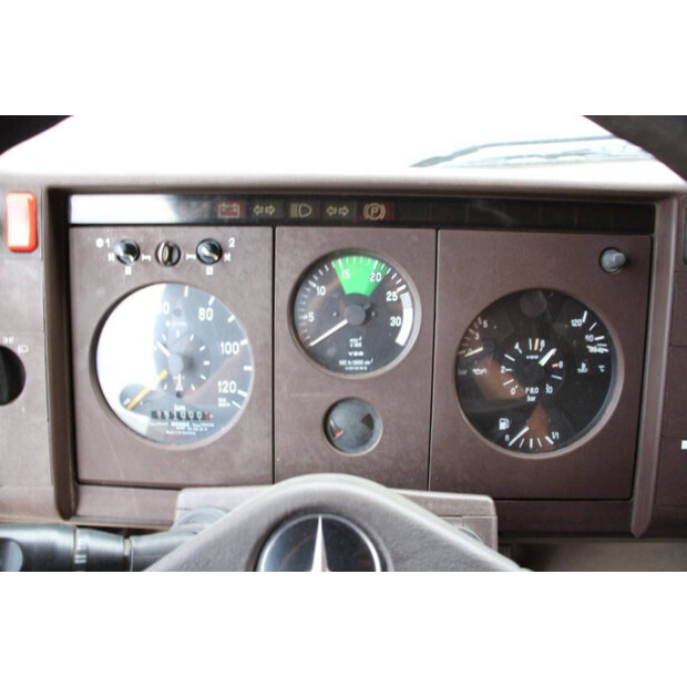 Mercedes-Benz 817-40984120