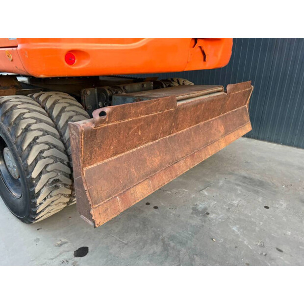 2010 Doosan DX170W-40984376