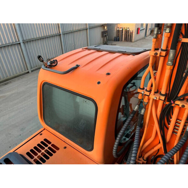 2010 Doosan DX170W-40984386