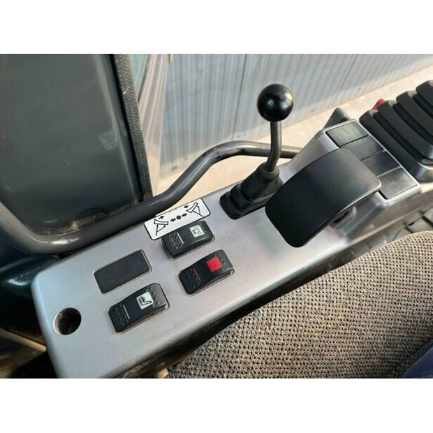 2010 Doosan DX170W-40984404