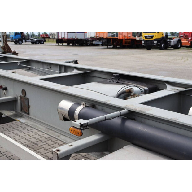 2005 LAG O-3-39-40984872