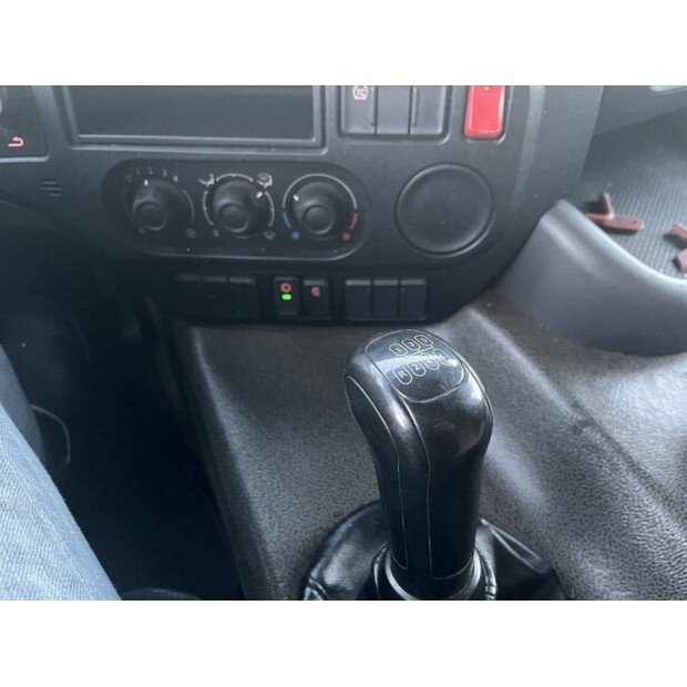 2017 داف CF230FA 4x2-40984904