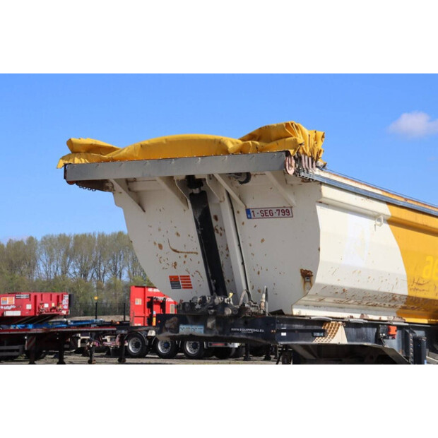 2011 MEILLER TR2-40985379