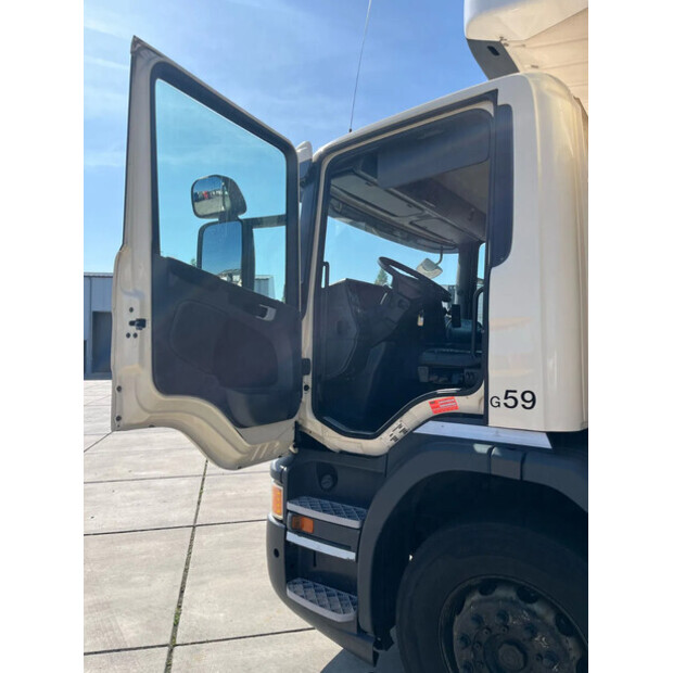 2013 Scania P250-40986101