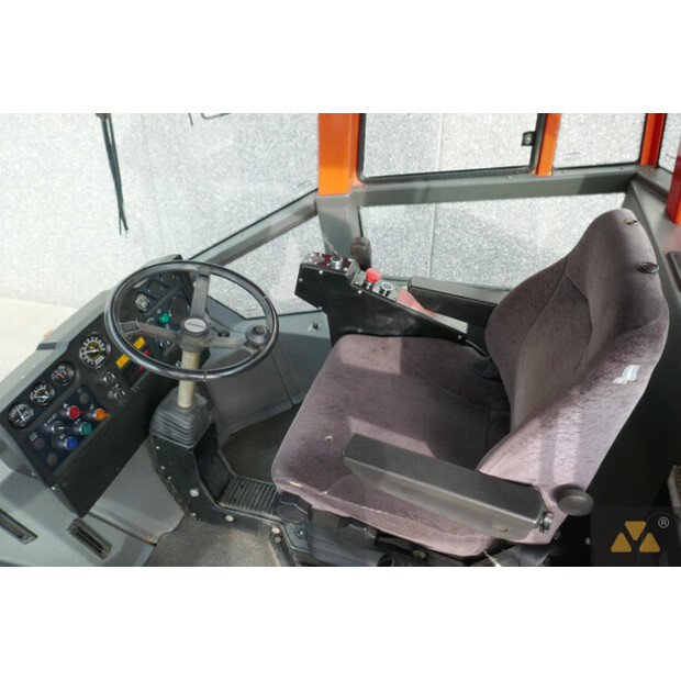 2005 ديناباك CA152D-40986301