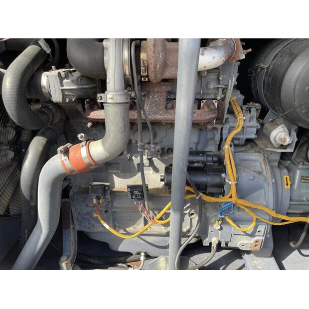 2010 Atlas-Copco XAHS 186 DD - N-40986495