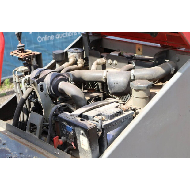 2014 ثوايتس Mach 20-40986737