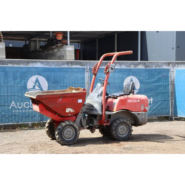 2015 اوسا D 100 AHA-40986871