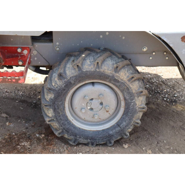 2015 اوسا D 100 AHA-40986878