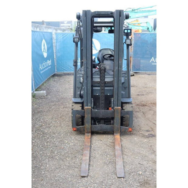 2017 Fenwick E25L-01-40986912