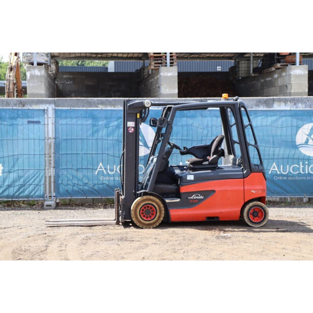 2015 Linde E25L-01-40986979