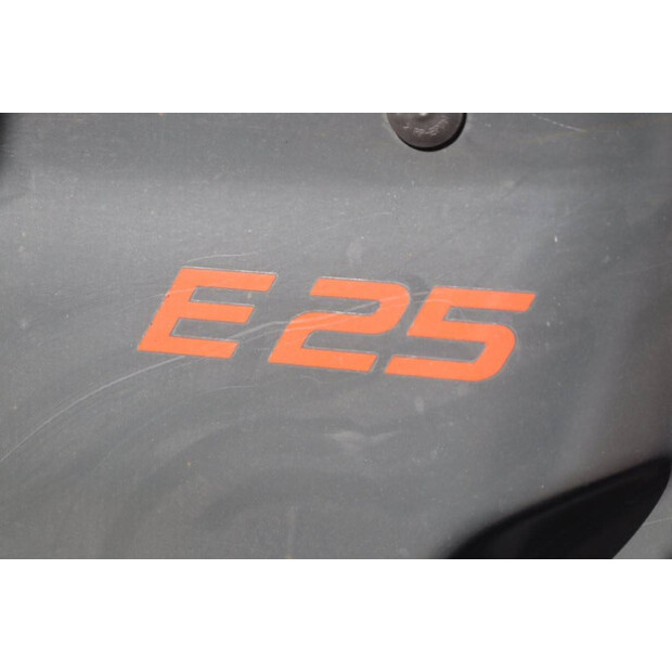 2015 Linde E25L-01-40986991
