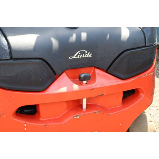 2015 Linde E25L-01-40986996