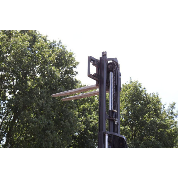 2015 Linde E25L-01-40987015