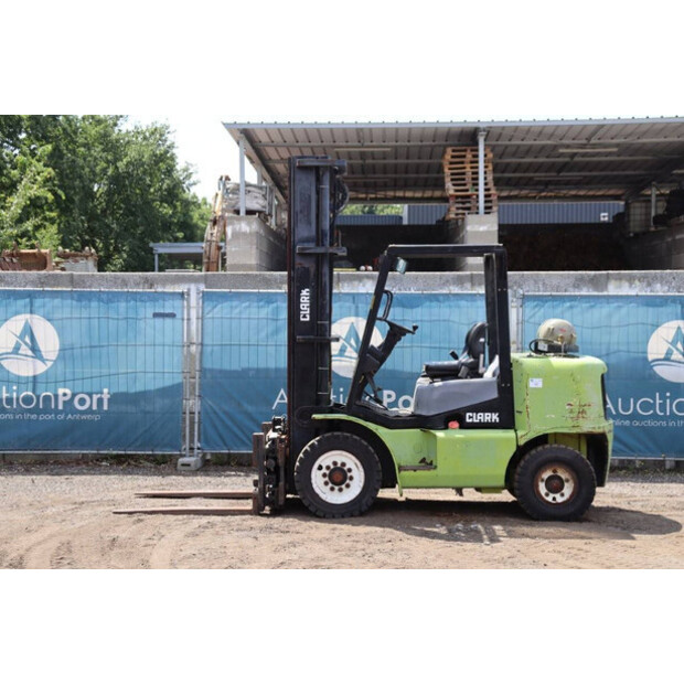 2000 كلارك CGP45 LPG-40987021