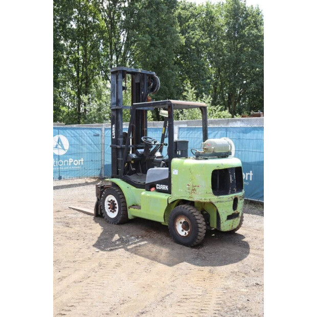 2000 كلارك CGP45 LPG-40987023