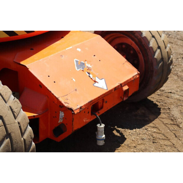 2002 JLG E450AJ-40987241