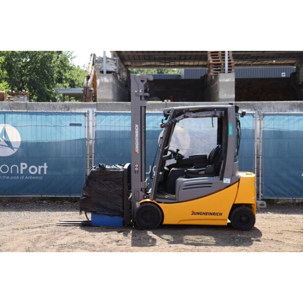 2019 Jungheinrich EFG 320-40987294