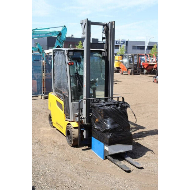 2019 Jungheinrich EFG 320-40987299