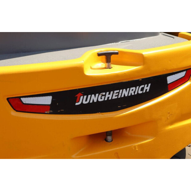 2019 Jungheinrich EFG 320-40987312