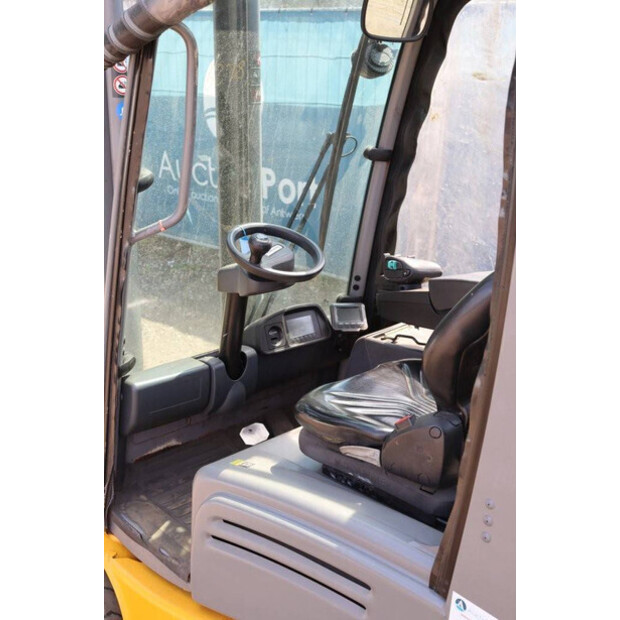 2019 Jungheinrich EFG 320-40987322