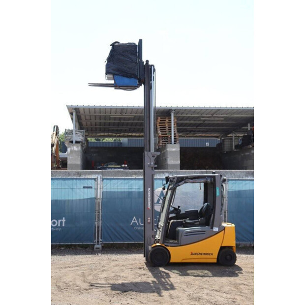 2019 Jungheinrich EFG 320-40987329