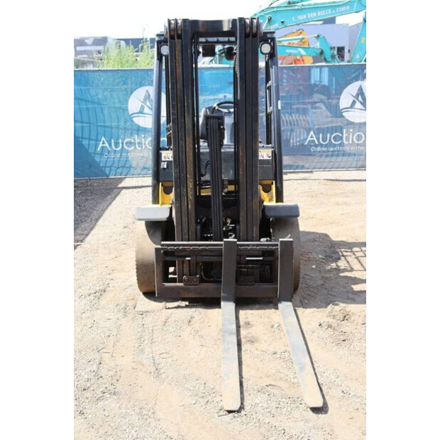 2017 Yale GLP25VXE2170-40987380