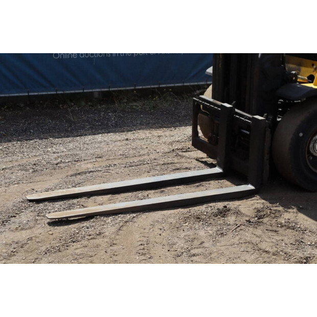 2017 Yale GLP25VXE2170-40987382