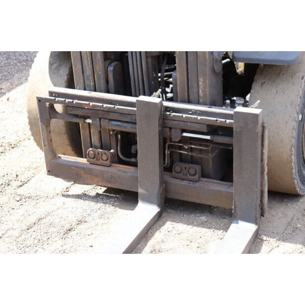 2017 Yale GLP25VXE2170-40987383