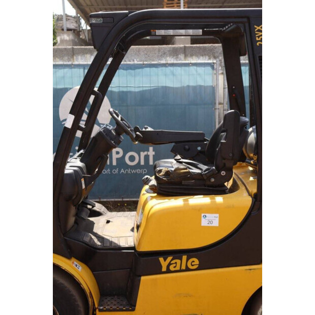 2017 Yale GLP25VXE2170-40987399