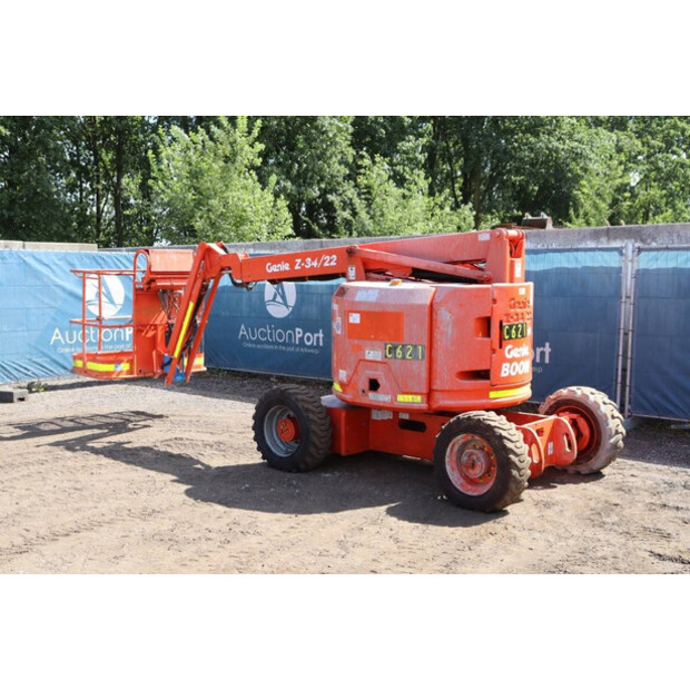 2009 جيني Z-34/22-40987419