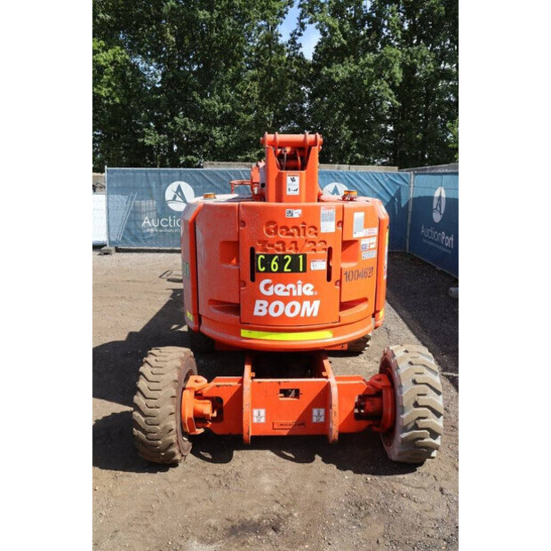 2009 جيني Z-34/22-40987420