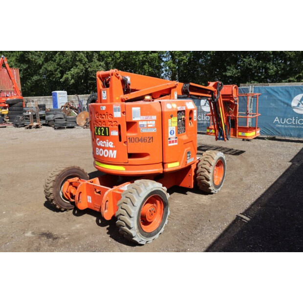 2009 جيني Z-34/22-40987421