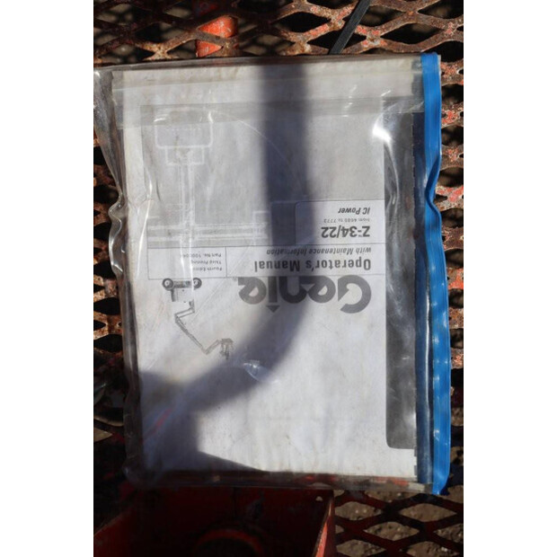 2009 جيني Z-34/22-40987429