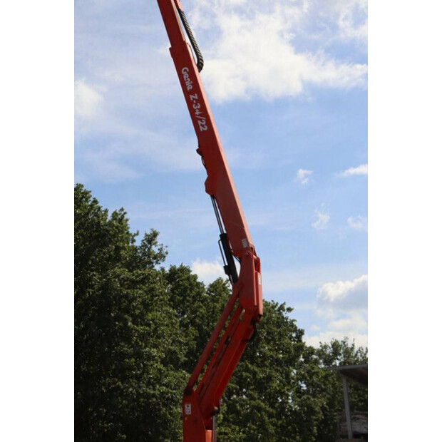 2009 جيني Z-34/22-40987452