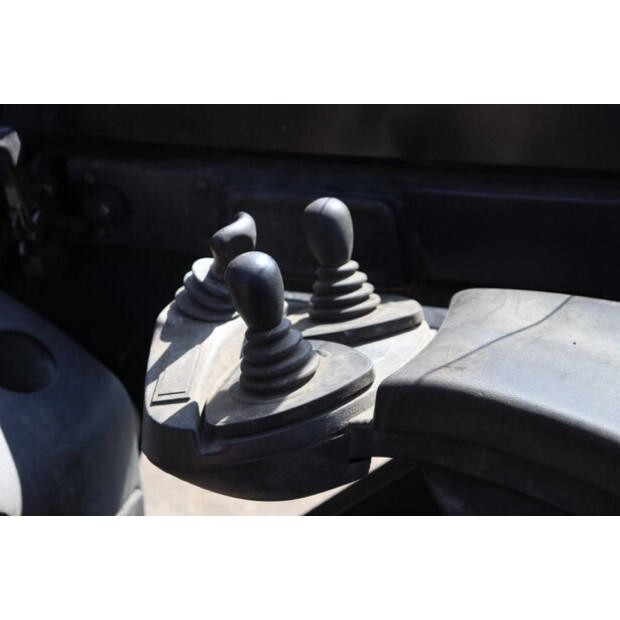 2005 Linde H30D-40987600