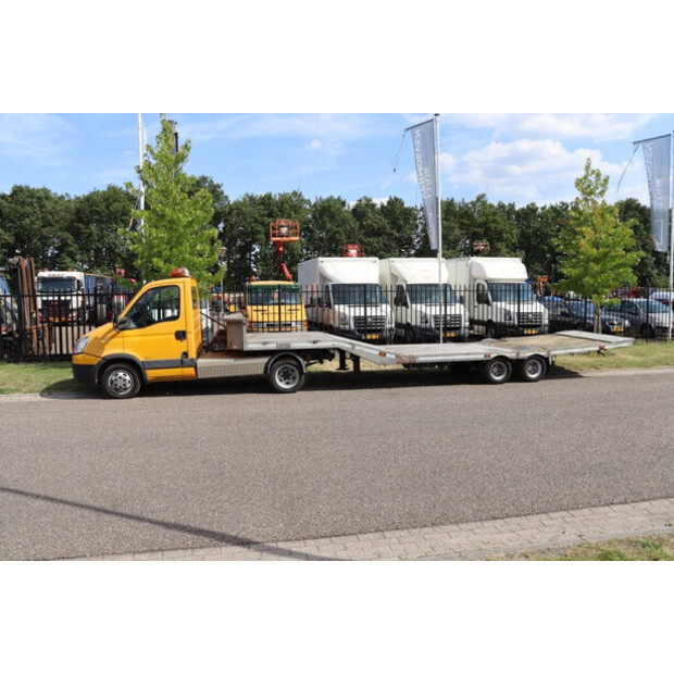 2008 Iveco 35C15T-40987700