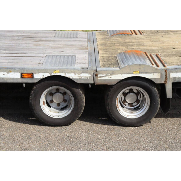 2008 Iveco 35C15T-40987716