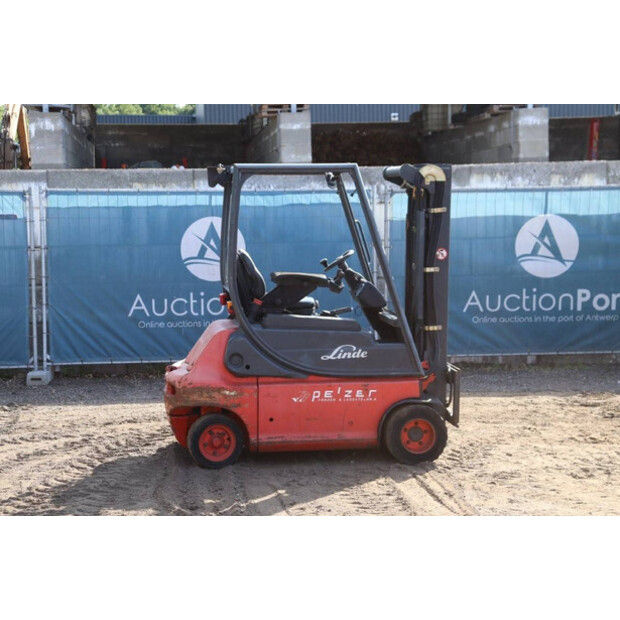 2005 Linde E20P-02-40987813
