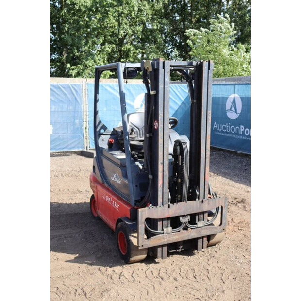 2005 Linde E20P-02-40987816
