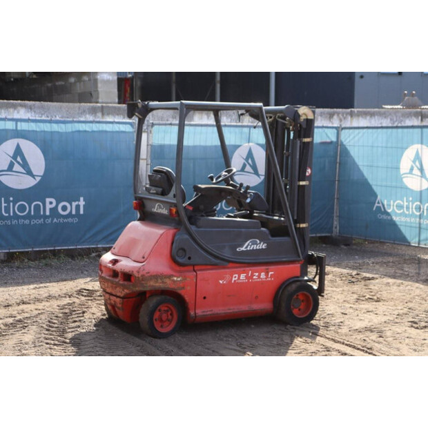 2005 Linde E20P-02-40987821