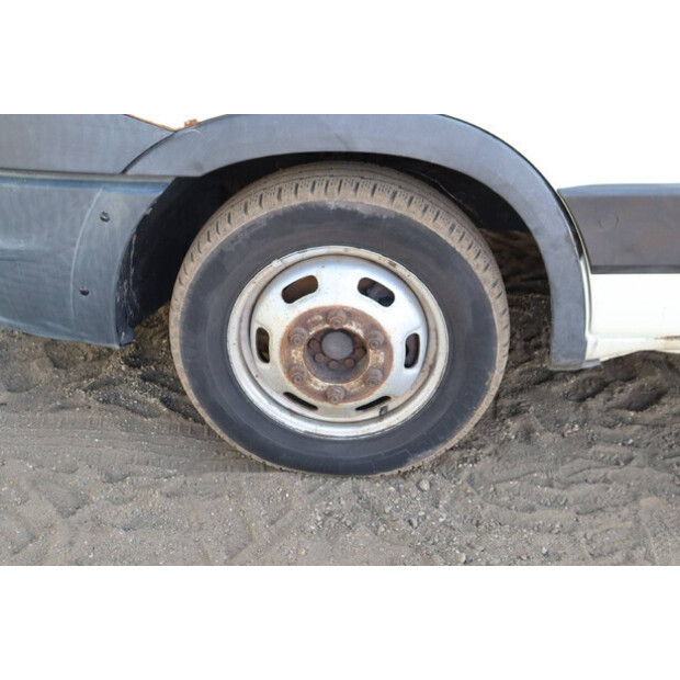 2013 ايفكو 35C17-40987956
