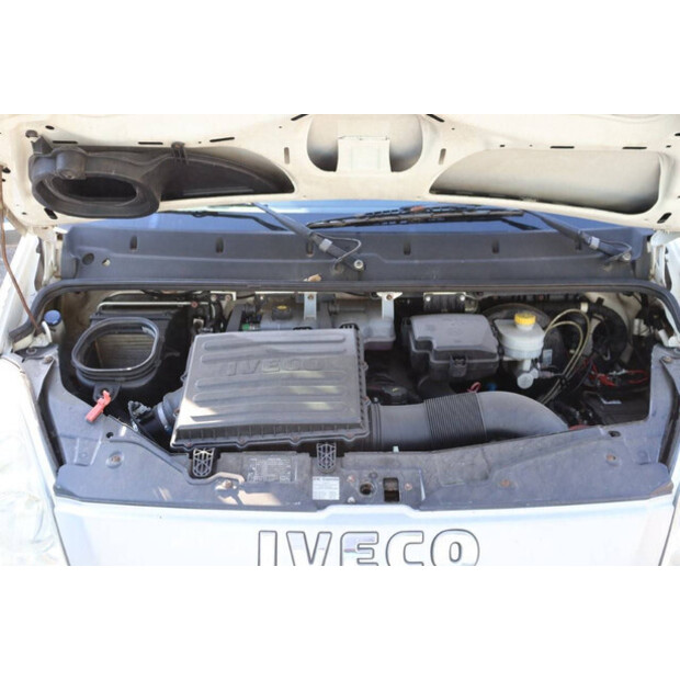 2013 ايفكو 35C17-40987987