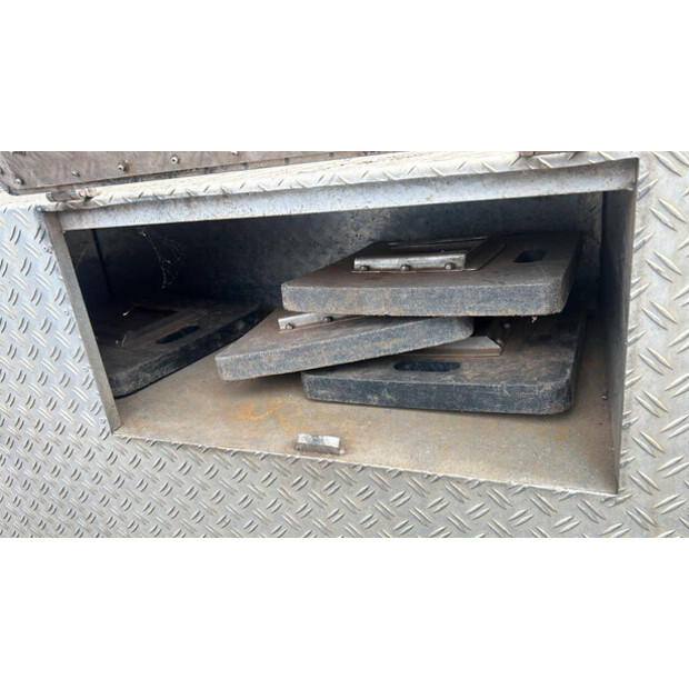 2007 فيلدهايزن P33-1-40988055