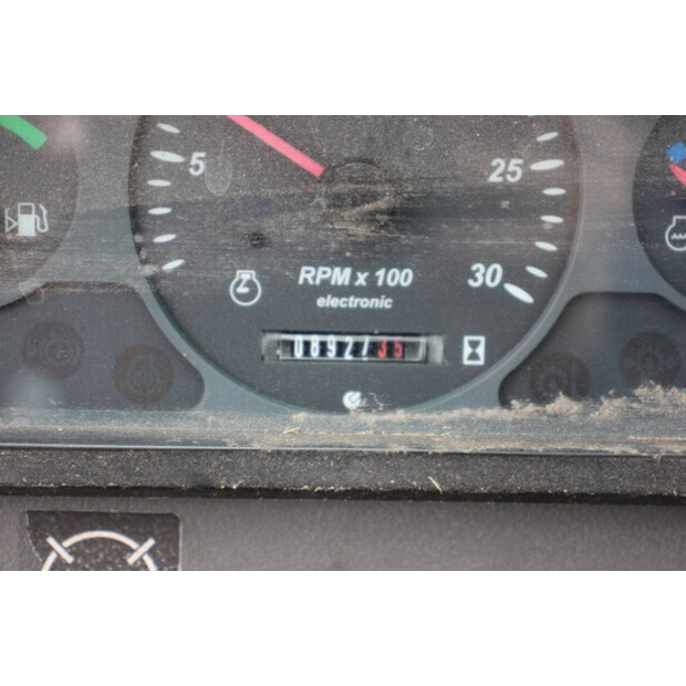 نيو هولاند LM425-40988226