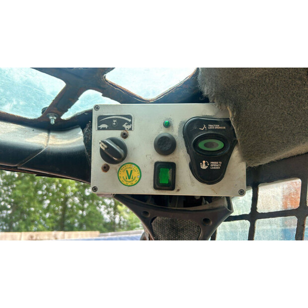 2017 BOBCAT S850-40988244