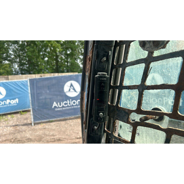 2017 BOBCAT S850-40988246