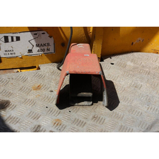 2005 Niftylift HR15NDE-40988315