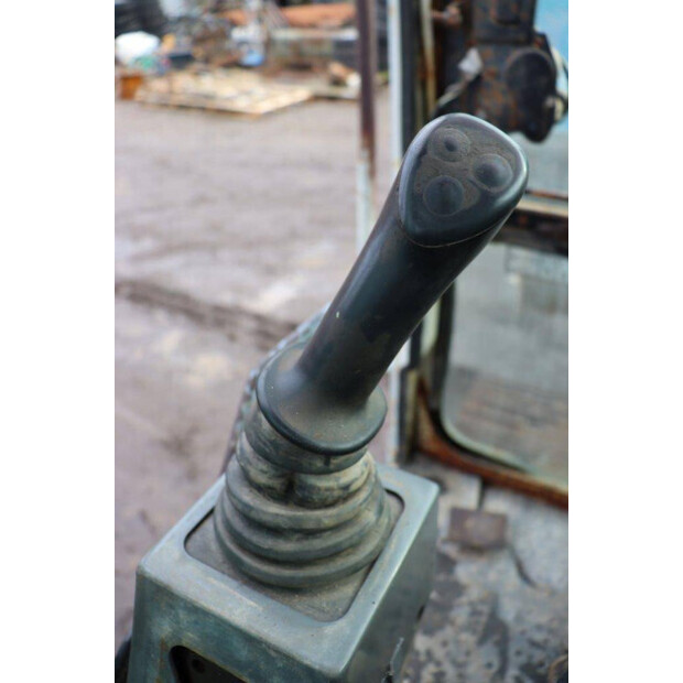 2001 TAKEUCHI TB175-40988416