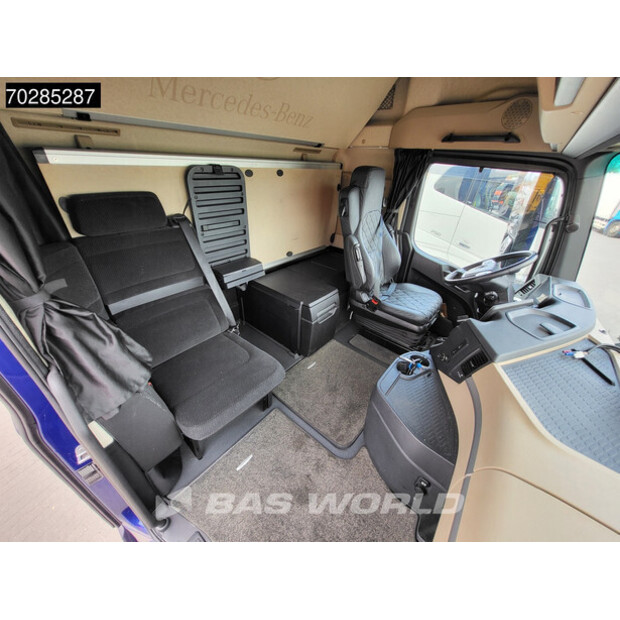 2023 Mercedes-Benz Actros 1848-40988902